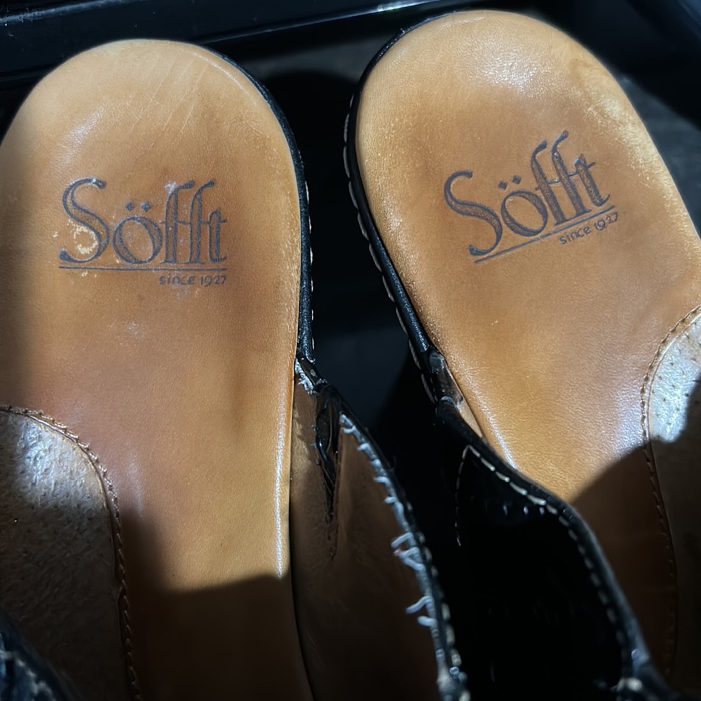 Söfft. beautiful black slip-ons. - Picture 2 of 7